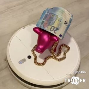 Ssiawosch Sadat Instagram - Wenn ich weine, dann nur wegen Tränengas
