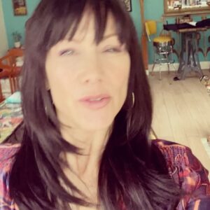 Stacy Haiduk Instagram - It’s all in the attitude!!!! Happy Friday!!!!!🤗❤️ @sophia_tatum You are Fabulous!!! L&L 😘