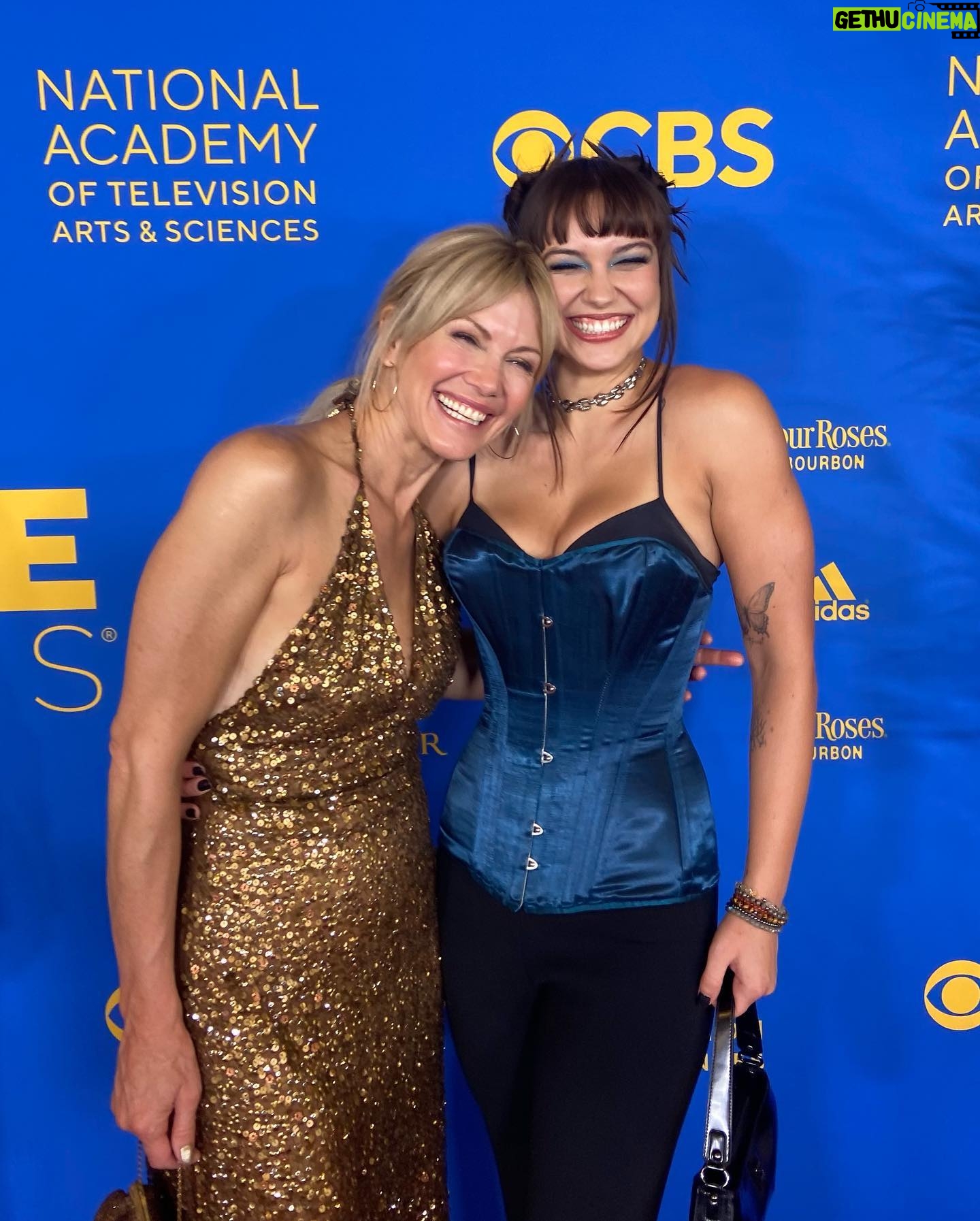 Stacy Haiduk - 1.6K Likes - 49th Daytime Emmy’s!!!! 🤗❤️❤️👑
#nbcdays #49thdaytimeemmys #vintagevalentino
#kencorday #redcarpet
