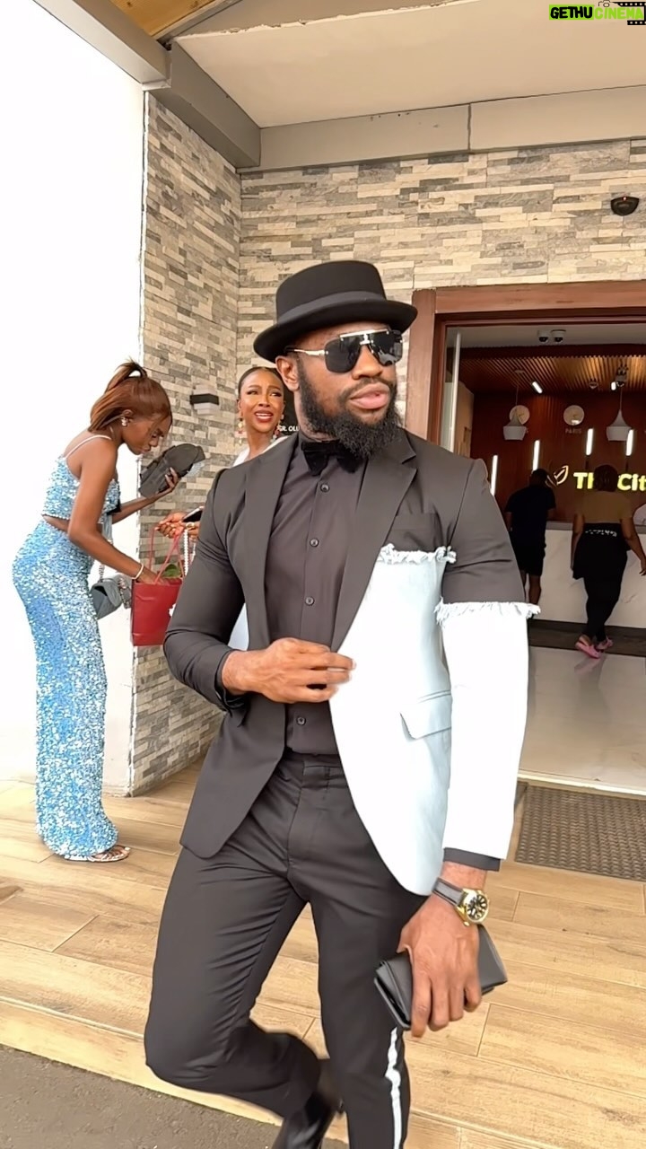 Stan Nze - 183.3K Likes - Out for @kunleremiofficial and Tiwi 💍
Styled by @p.ariesofficial
Video by @whelliyams
#KTTV #KTTV24 #WeddingGuest