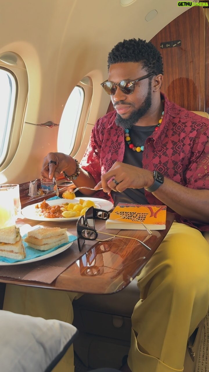 Stan Nze - 133.9K Likes - Quick trip with my guys ✈️😎
#HappySunday #MaziNze #Ngozichierika