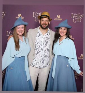 Stanislav Yanevski Instagram - @leakycon spreading magical energy in Chicago 🤩

#happy #smile #vibes #magic