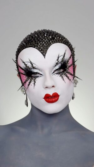 Starlet Instagram - Erté cartoon doll💋
.
.
.
.
.
EYES:
@plouise1 Base
@blendbunnycosmetics Sugar and Grunge palette
@sugarpill Taco   Bulletproof shadow
@kryolanofficial cream liner
@eldorafalseeyelashes Custom Lashes 
.
FACE:
@kryolanofficial TV Paint stick 070
@illamasqua Skin Base Foundation 01
@hudabeauty Easy Bake setting powder 
.
LIPS:
@nyxcosmetics_uk Shine Loud Liquid Lipstick Rebel Red
.
BODY:
@mehronmakeup Paradise Paints
.
HAIR:
@kryolanofficial Glatzan Bald Cap
.
.
.
#mugler#drag#dragperfection#dragraceuk#transformation#dragqueen#dragrace#fashion#makeup#beauty#thedragqueendom#dragbible#qwerkout#rupaulsdragraceuk#guymua#londondrag#qwerrrkout #draguk#worldofwonder#starlet