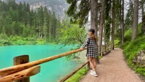 Starling ASMR Instagram - Would you like to teleport here? ✨ 

#asmr #italy #nature #lagodibraies #braies #lake #naturelover #love #happy