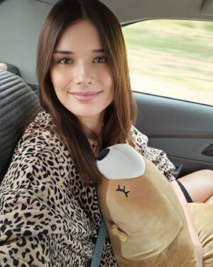 Starling ASMR Instagram - Off to the mountains with my buddy 😁🤗