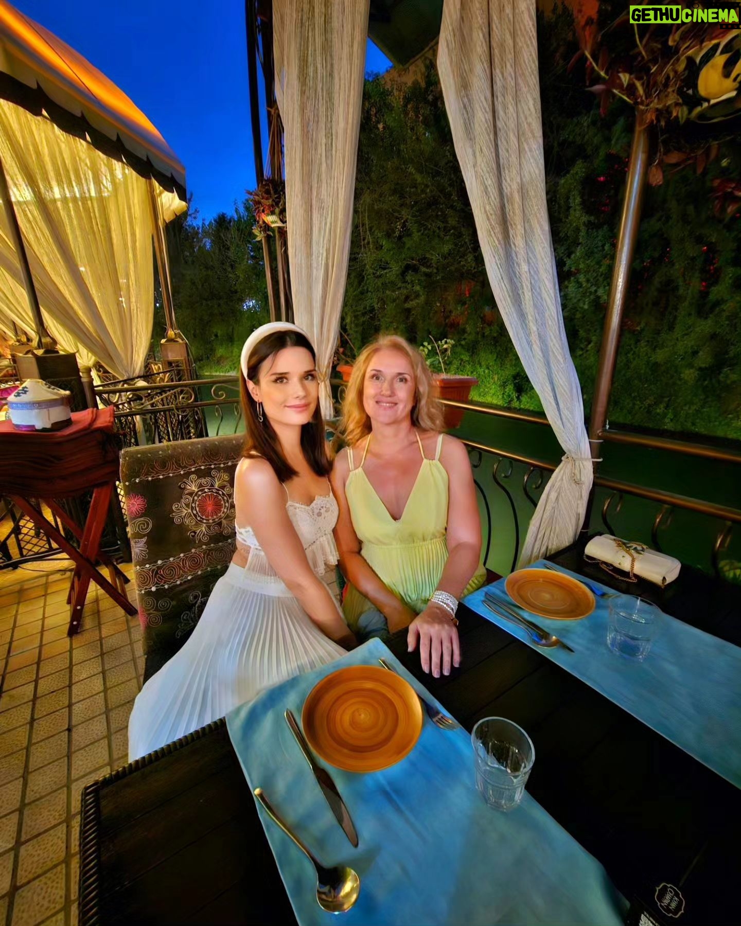 Starling ASMR - 2K Likes - Celebrating with my Familyšš„° my Mom is so beautiful š„¹š