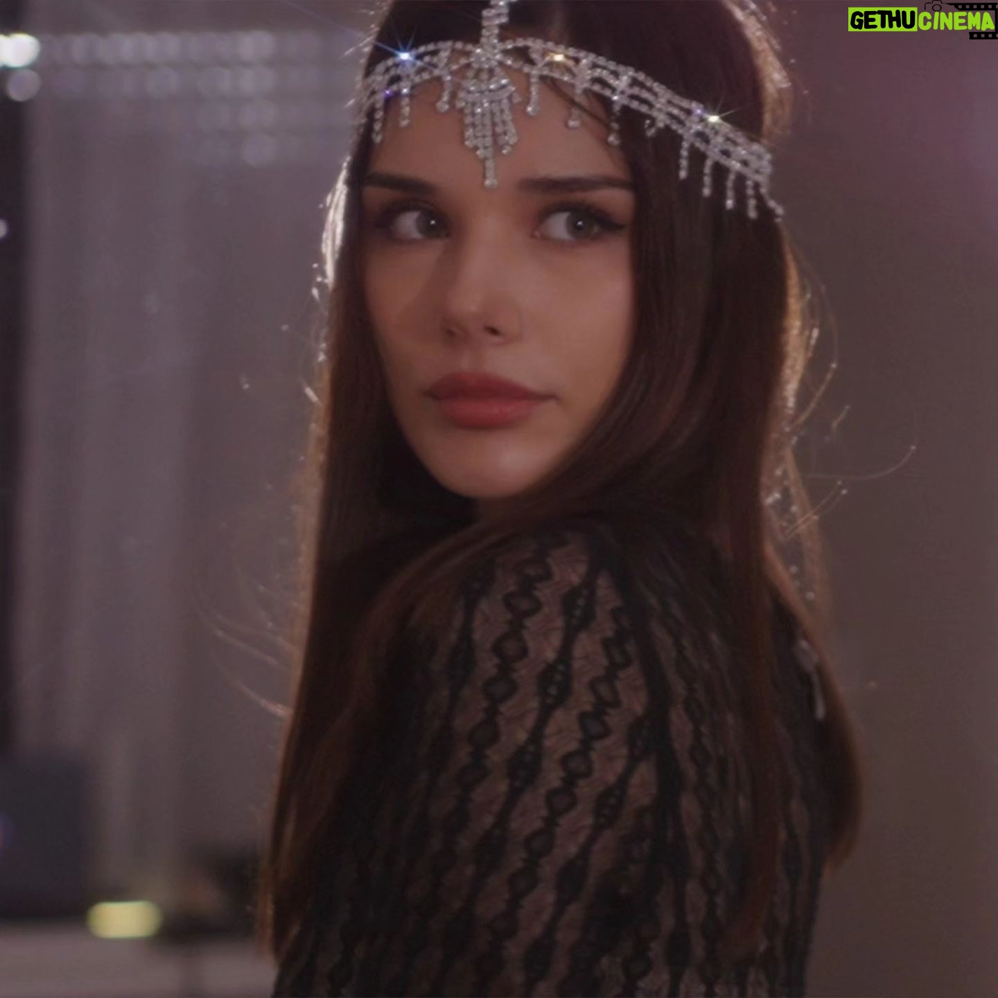 Starling ASMR - 1.5K Likes - Hiš«