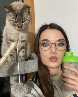 Starling ASMR Instagram - Badon says hi 😃 join premiere gang today for a very special haircut video (you will understand why 😌 I don’t think it was ever done by anyone) #asmr #asmrcommunity