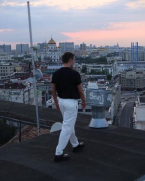 Stas Pekha Instagram - Лето есть а смысла нету😁
#хоккудня #хня