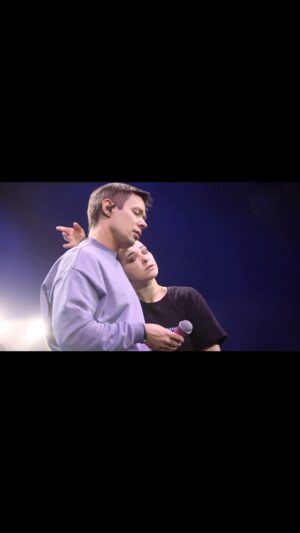 Stas Pekha Instagram - Как мы Питерский лед топили 
(8.12.23 Ледовый дворец СПБ)