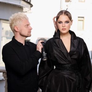 Stasya Tolstaya Instagram - КАЛЕНДАРЬ НА ИЮНЬ.

Как и обещала - делюсь уникальными новостями! Июнь обещает быть очень богатым на события, а я счастлива пригласить вас на них!

Поехали! Сохраняйте, чтобы не потерять:

5 июня - вот уже второй раз я буду в жюри невероятного проекта @actors.hat, созданного моими друзьями @74films и @shlemenzon_savelyev. Встречаемся в баре Лахесис в 19:00. Вход свободный!!! Дорогие актёры - срочно узнайте всё об этом событии и постарайтесь принять участие. От всей души ❤️

6 июня - состоится поэтический вечер моего коммьюнити @letali_mechtali в баре @prolive.prolive. актёры нашего коммьюнити будут читать стихи, а мы с вами сможем познакомиться. приготовьте любимые стихи - возможно, именно вы сможете прочитать их вместе с нашими артистами. встречаемся в 20:00. Вход свободный! 

13 июня - особенный вечер в самом модного кабаре и баре Петербурга @shum2008. мы с @iradaberg покажем кино, прочитаем отрывок из ее новой книги и удивим таинственным перформансом. спасибо @artembalaev и @anastasiia__dianova ! последние билеты: 8-932-262-47-00. встречаемся в 20:00. 18 . 

 14 июня - закрытый ужин в самом красивом ресторане Петербурга - @loulou.spb . ужин предполагает просмотр фильма, чтение и обсуждение отрывков из книги @iradaberg и тайную игру. билеты на закрытый ужин  7-812-409-60-50. начинаем в 19.00. 18 . 

16 июня - пока всё, что могу сказать - save the date. вечером 16 июня готовим большой сюрприз в Петербурге. скоро будут новости! 

✨ забирайте последние билеты, записывайте даты и до скорой встречи! ❤️

Платье: @tanya_kotegova
Макияж: @rbg.ru @irina__lobkova @mosmake
Укладка: @alteregoitaly.ru @hhsimonsen.ru @semenov_stylist
Салон красоты @salondolores @stavenkova
Фото: @daryaorlova

🤍🤍🤍