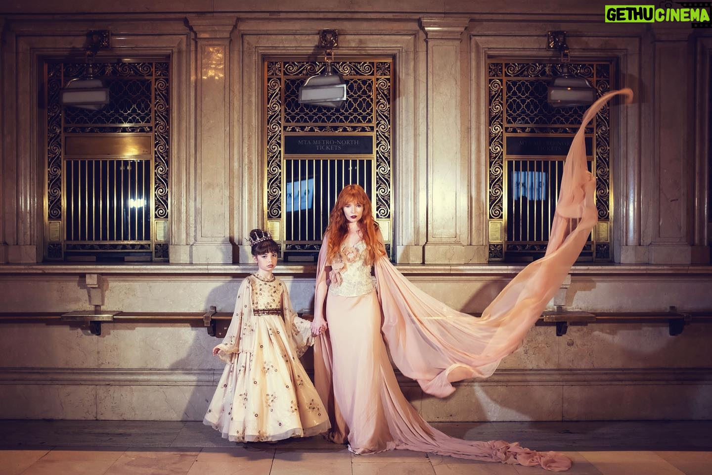 Stef Dawson - 688 Likes - Just two Queens, ruling over Grand Central Station...
👸👸🤍✨✨
With this royal beauty @evajoy11
Epic Photography by @jackietranphotography Stunning dress by @eliza_french Hair and make up by @evydrew and all kinds of photo Magic by @lysascott and Eva’s amazing Mum ✨✨✨✨✨ As you were, loyal subjects...
#Queens #GrandCentralStation #elizafrench #jackietranphotography
