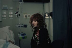 Stef Dawson Instagram - Super Rosa 🥀🎬 
Directed by Sauro Morganti 
In post.. reposted from our brilliant DP @callmerasmus