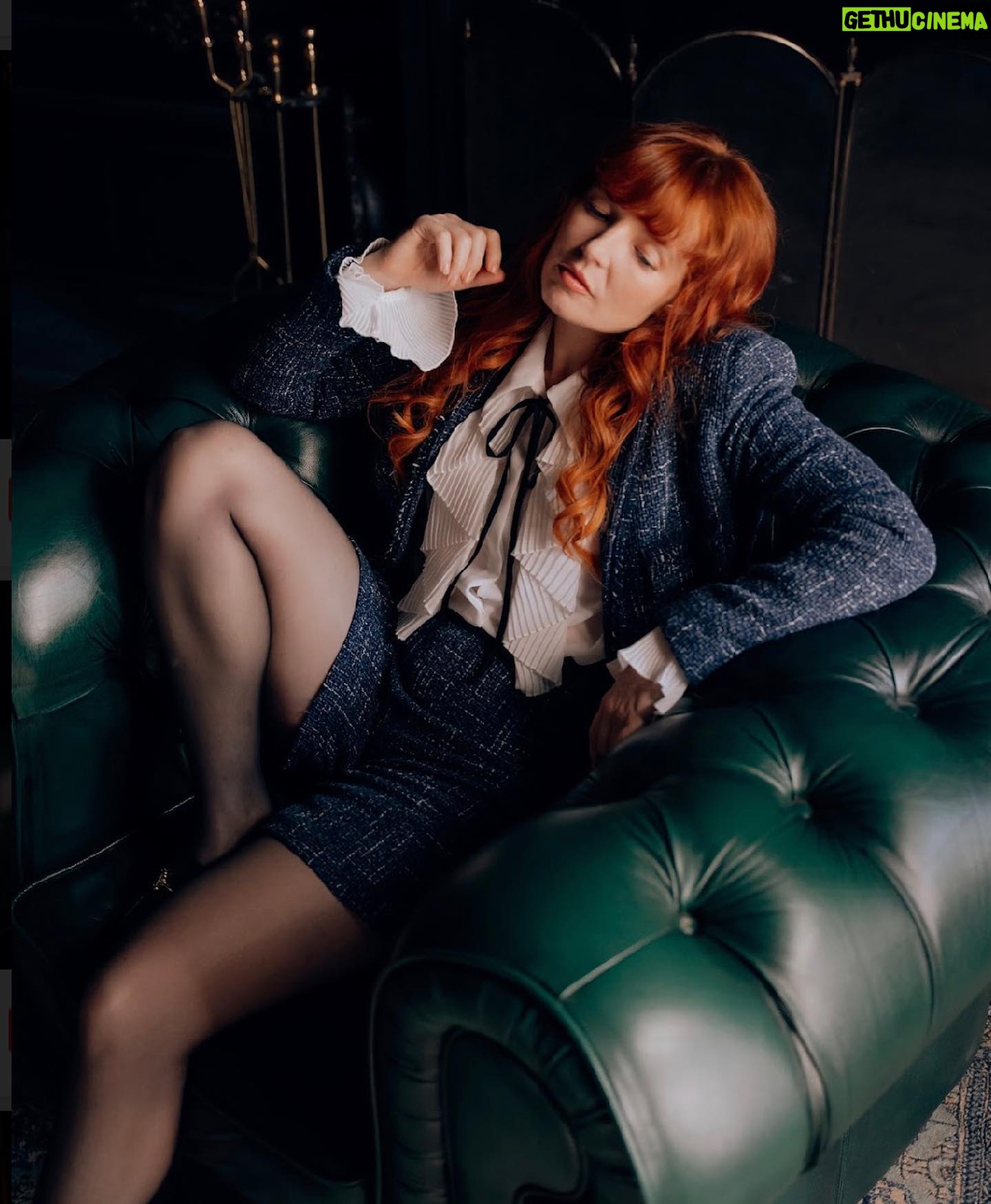 Stef Dawson - 644 Likes - #bts Series Captured by @emily_cullum_ 🎞 On set of “Follow Me” Directed by @sirirodnes Produced by @devindigonno #FollowMe @official_catalyst_studios @bandur.film