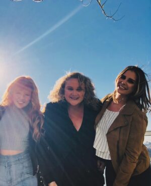 Stef Dawson Instagram - Happy birthday to my beautiful Dannikins!! 🎂🎂🎂
I dunno how I’d survive life without you. Utterly grateful for you, in both good times and bad, thank you for ALWAYS being there. Love you so freaking much (in case you didn’t know) ♥️♥️♥️♥️ @daniellemacdonald