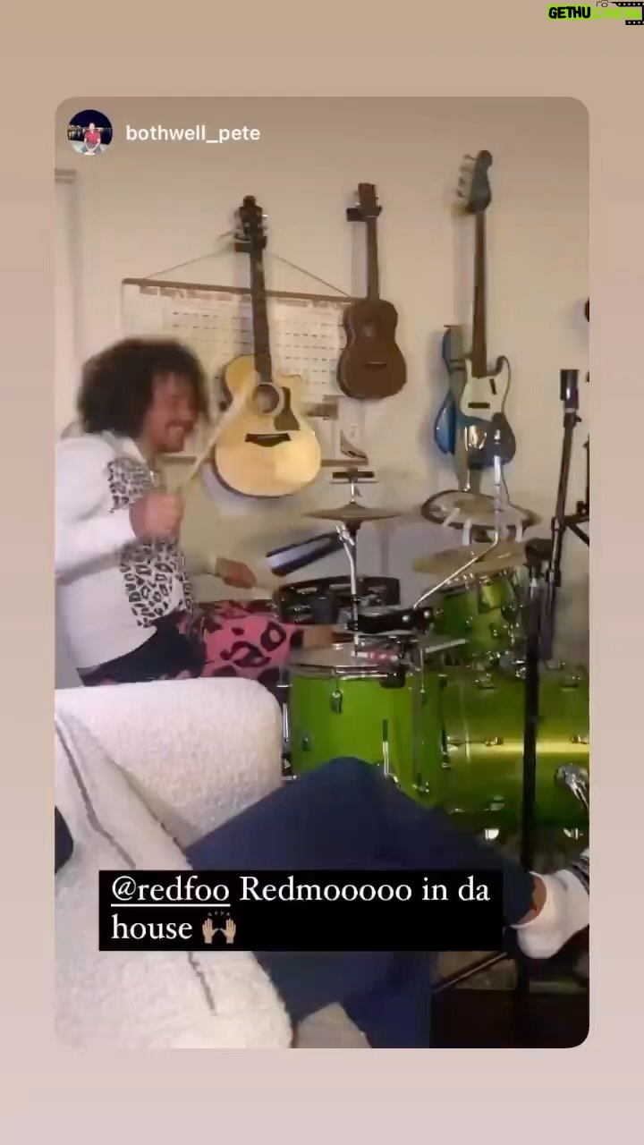 Stefan Gordy - 4.6K Likes - Redmoo’s in the house!