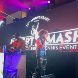Stefan Gordy Instagram - Shoutout to my guy @redfoo for welcoming me to join his family at week one of Indian Wells 🌴🎾 Foo is one of the kindest and hard working dudes I’ve ever met, always giving great advice and motivating those around him. I appreciate you and your friendship mate 💯😊

🏷️ 
#tennis #tennislife #tenniscoach #redfoo #indianwells #tennisparadise #tennisplayer #lmfao #partyrockers
