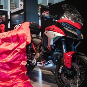 Stefano Accorsi Instagram - @stefano.accorsi takes on a brand new action filled adventure: Ducati Multistrada V4

Coming soon to a road near you.

#DucatiLove #MultistradaV4