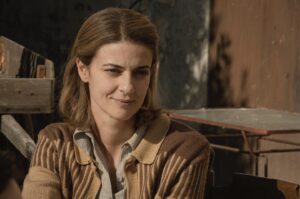 Stefano Accorsi Instagram - Rinunciare a tutto, persino all’amore di una madre, per scoprire il proprio destino. Dal bestseller di Viola Ardone, il film Il treno dei bambini con Barbara Ronchi, Serena Rossi, Stefano Accorsi e regia di Cristina Comencini, è in arrivo prossimamente su Netflix.

📸 @annacamerlingofoto