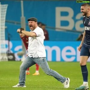 Steffen Baumgart Instagram - einfach geiler Scheiß💪🏼