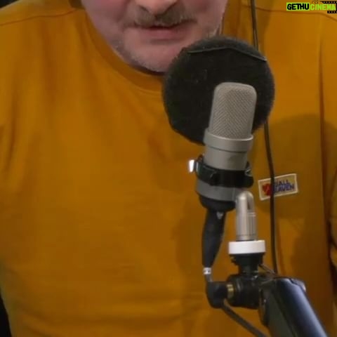 Steinar Sagen - 2.1K Likes - En slags sang om våren. Takk til @bjeidsvag som har laget melodien til denne låta.