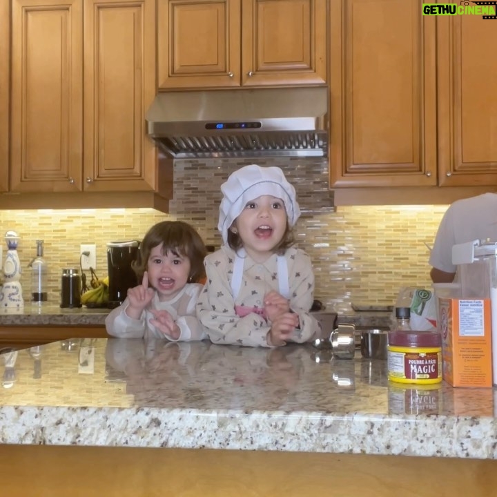 Stella Acquisto - 691 Likes - We filmed this goodie this past weekend. Watch to the very end and I hope it makes your Wednesday brighter. It’s Wednesday, right?
#cookingalalayla is back with leftover Halloween Candy Cookies. Follow along for the full recipe. #specialguest #cookingathome #cookingwithkids #cookingwithlayla #cookingwithlaylarose #cookingwithlaylaandgigi
