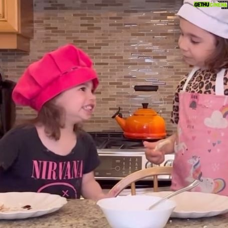 Stella Acquisto - 851 Likes - Ready for cuteness overload.
This week on Cooking a la Layla, Layla and Gigi make crostini with peaches and ricotta. Watch the full video for a whole lotta singing. #cookingalalayla #cookingwithlayla #cookingwithlaylarose #cooking #recipe #recipeoftheday #kidswhocook #peaches #supermariobros #princesspeach