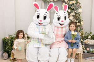Stella Acquisto Instagram - My little bunnies. 🐰 💋 

Happy Easter to you and your families.  Sending love and light your way.

Also a special shoutout to @alannabphotography for taking these beautiful pictures.
#easter #bunnies #eggs #photography