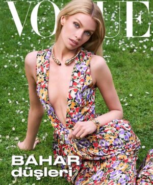 Stella Maxwell Instagram - May Cover @vogueturkiye thank you to the entire team! Photographed by @emreunalstudio 🌸 @ceylanatinc 🌸