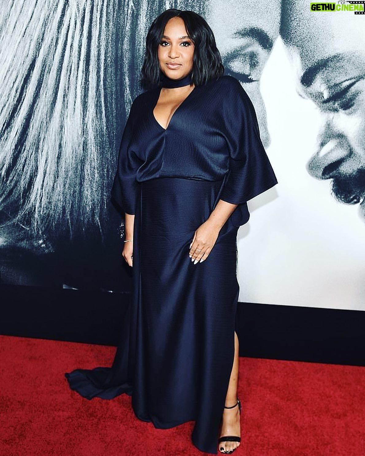 Stella Meghie - 1.5K Likes - Last night was a dream. Felt so loved. On the carpet @thephotographfilm premiere
Makeup: @delinamedhin
Hair: @cynthiaglam