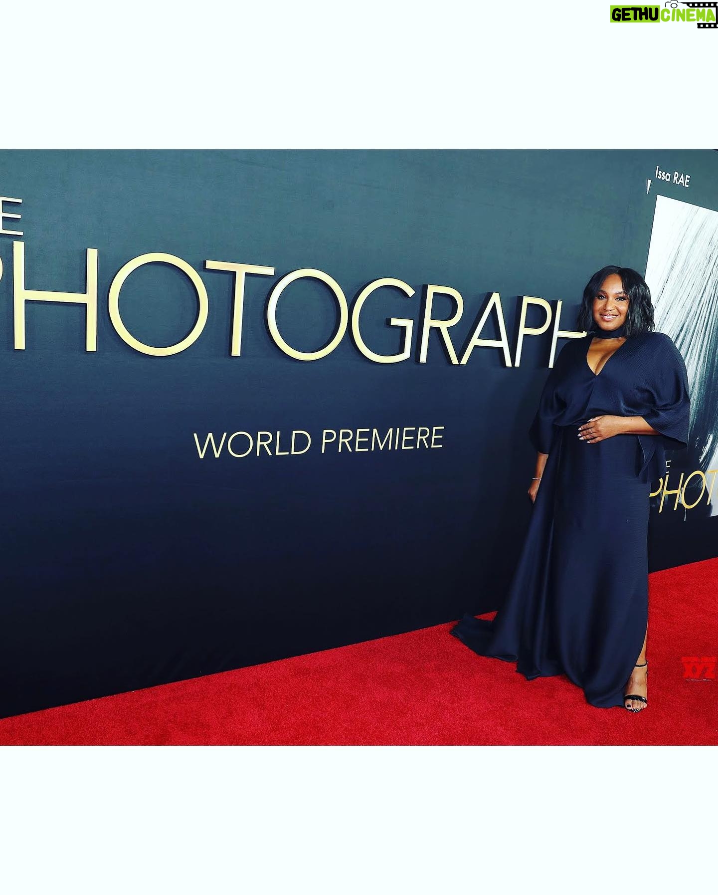 Stella Meghie - 1.5K Likes - Last night was a dream. Felt so loved. On the carpet @thephotographfilm premiere
Makeup: @delinamedhin
Hair: @cynthiaglam
