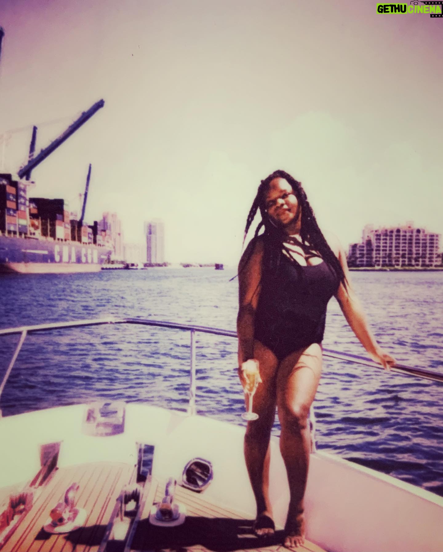 Stella Meghie - 1.6K Likes - Celebrating my birthday 🎂 Thankful for so much. Here’s to more joy. Less worrying. More taking up space. Less shrinking. More money. Less fear. More love. Less guards up. More risk. Less regrets. More respect. Less drama. More bawdy. Less shame. More sleep. Less stress. More boats. More trips with my sister. More dancing. More loving myself.
