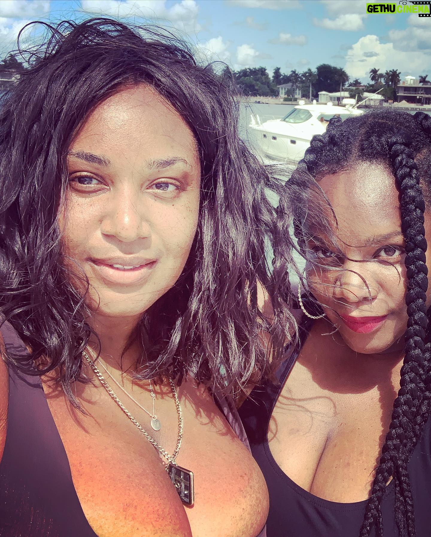 Stella Meghie - 1.6K Likes - Celebrating my birthday 🎂 Thankful for so much. Here’s to more joy. Less worrying. More taking up space. Less shrinking. More money. Less fear. More love. Less guards up. More risk. Less regrets. More respect. Less drama. More bawdy. Less shame. More sleep. Less stress. More boats. More trips with my sister. More dancing. More loving myself.