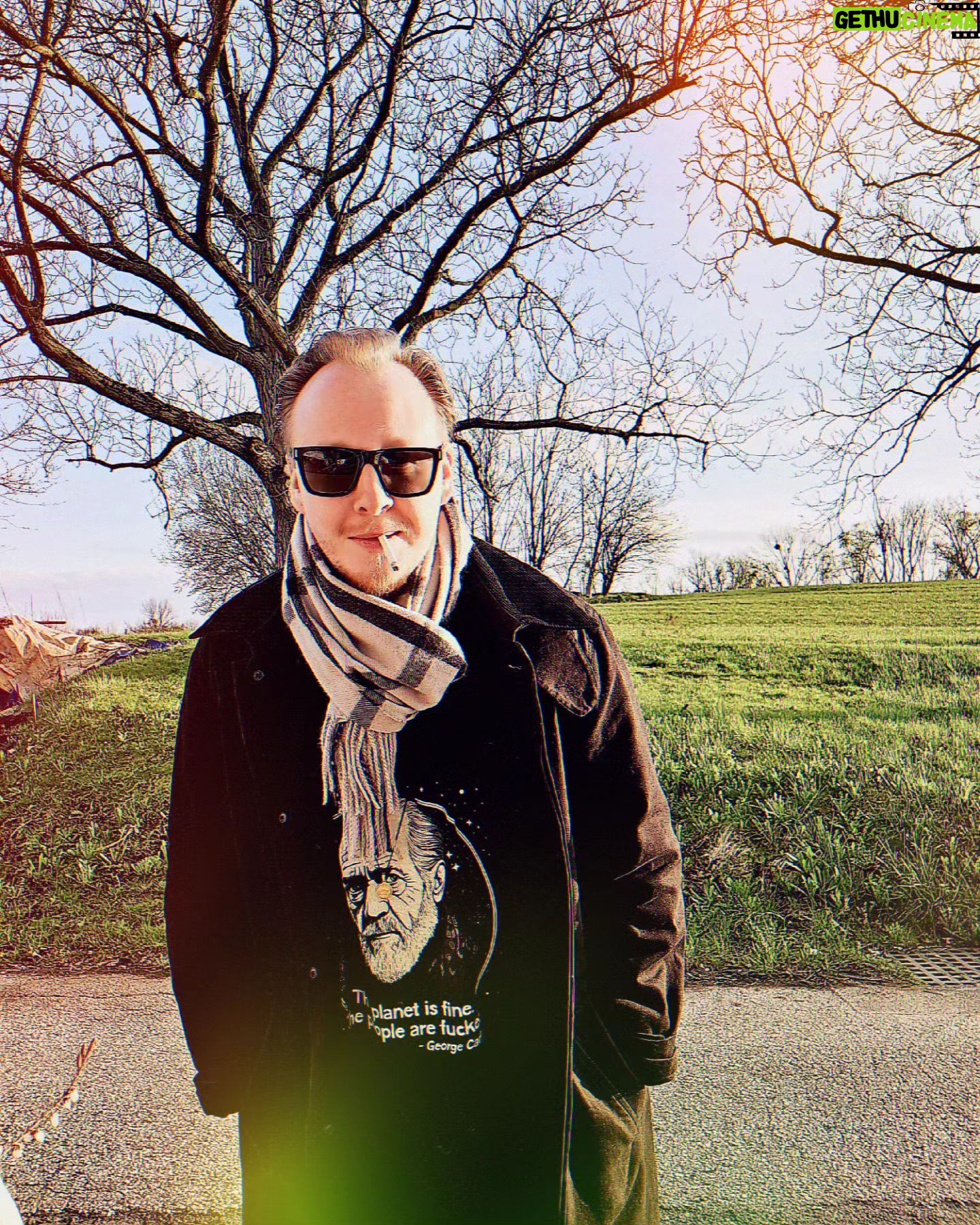 Štěpán Kozub - 6.6K Likes - Šak fajně je dneska! Hezký zbytek neděle!✌️🌞
#sunnyday #gowork #sun #actor
