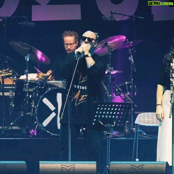 Štěpán Kozub - 4.1K Likes - Jedeme k vám! A možná přijde i KAPELA! ✅️
Lístky na www.ticketportal.cz ⚠️
#music #live #tour #ČR #songy #Singer #kapela #krhutkozub #prasknubicem #actor #musician #work #job
@jirikrhut
@pavelsotoniak
@barbarakanyzova
@ed_neti
@8dominika8
Video: @dart_production