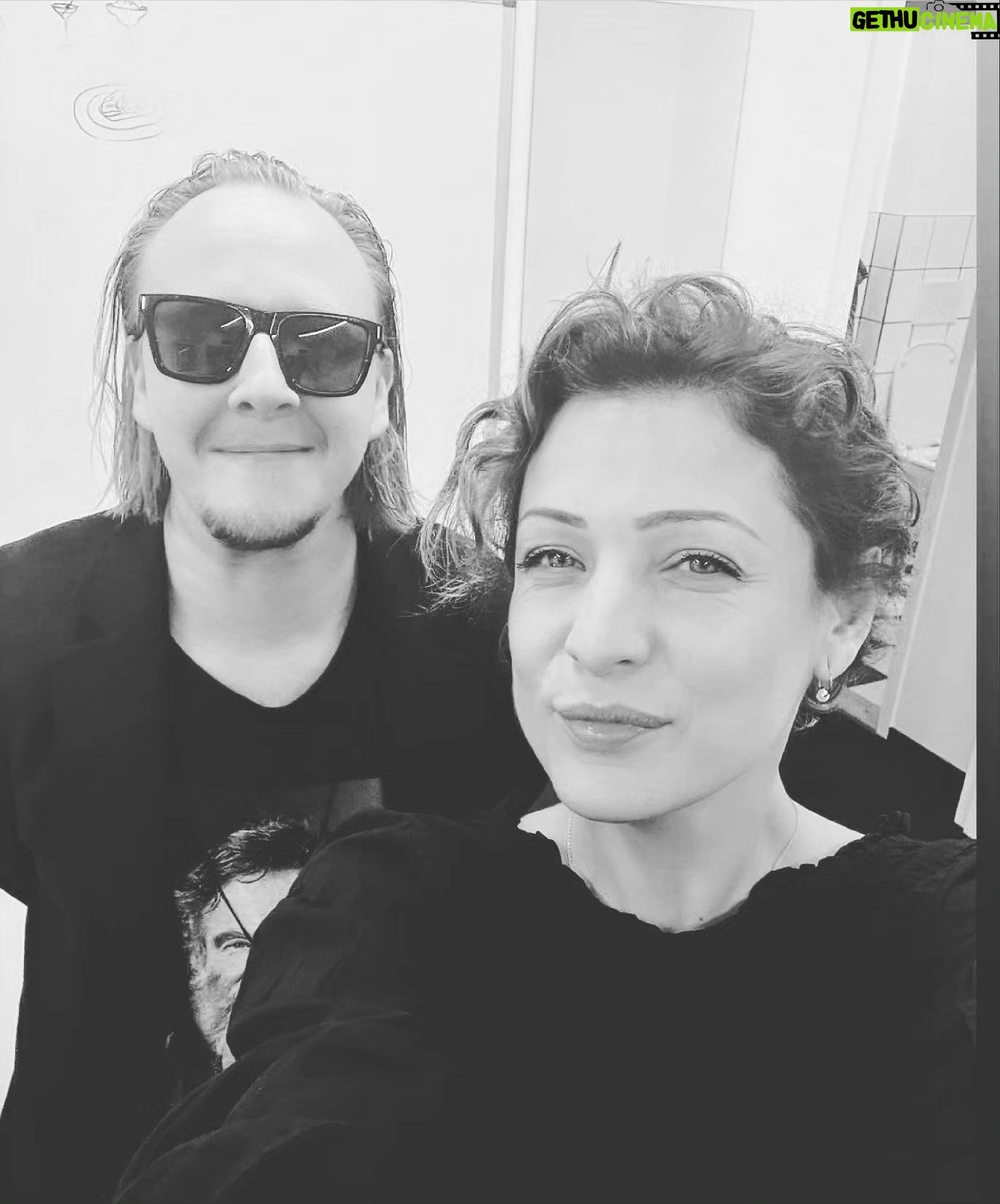 Štěpán Kozub - 3.8K Likes - Děkujeme za vystoupení v @bumbumcomedy
@adelaelbel ✌️⚠️ pecka!
#work #standup #job #humor #funn #actor #comedian #night #bumbumcomedy
