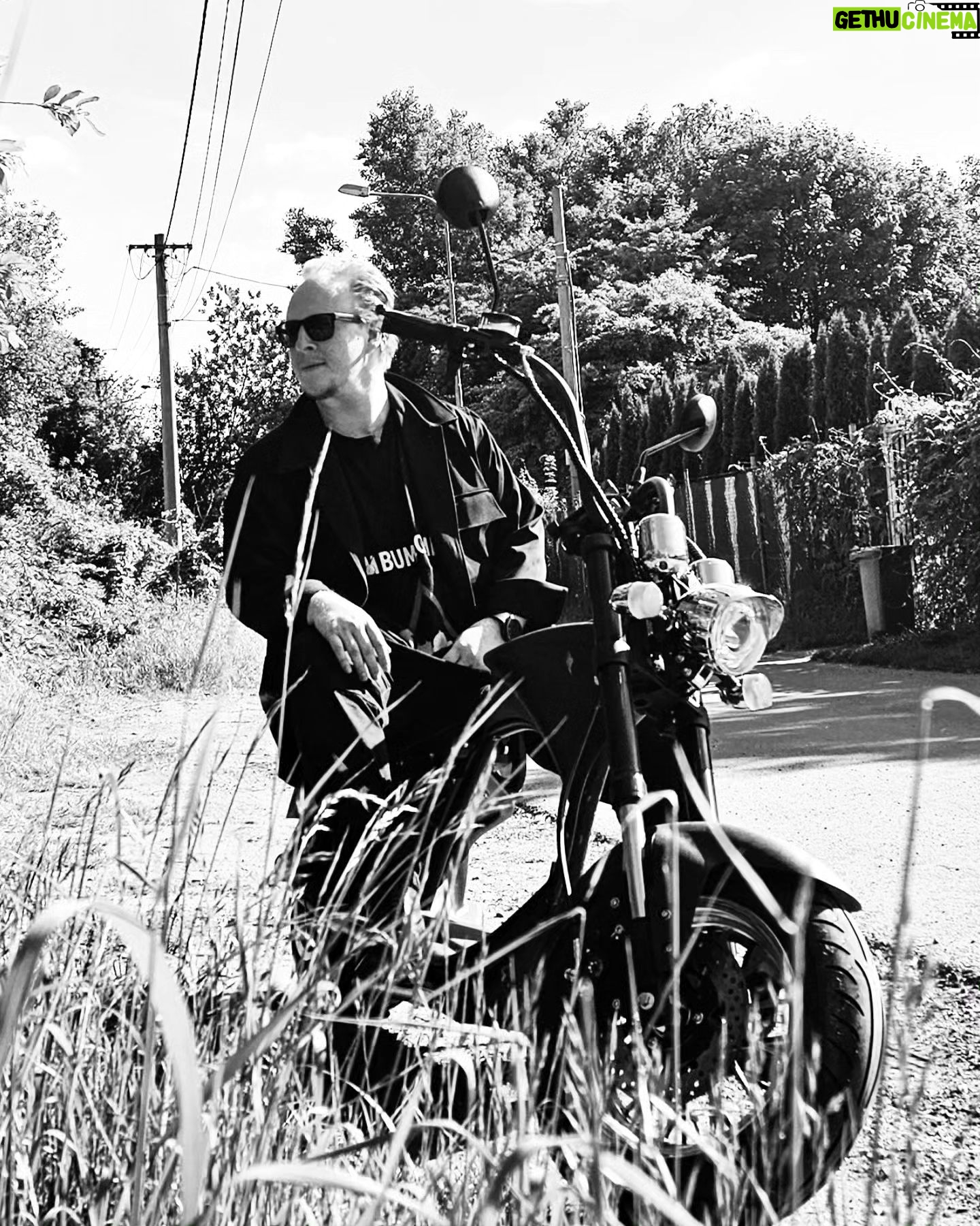 Štěpán Kozub - 3.6K Likes - Kdy jindy než dnes?
#freetime #Rider #sunyday #love #nature #actor #Ride #moto