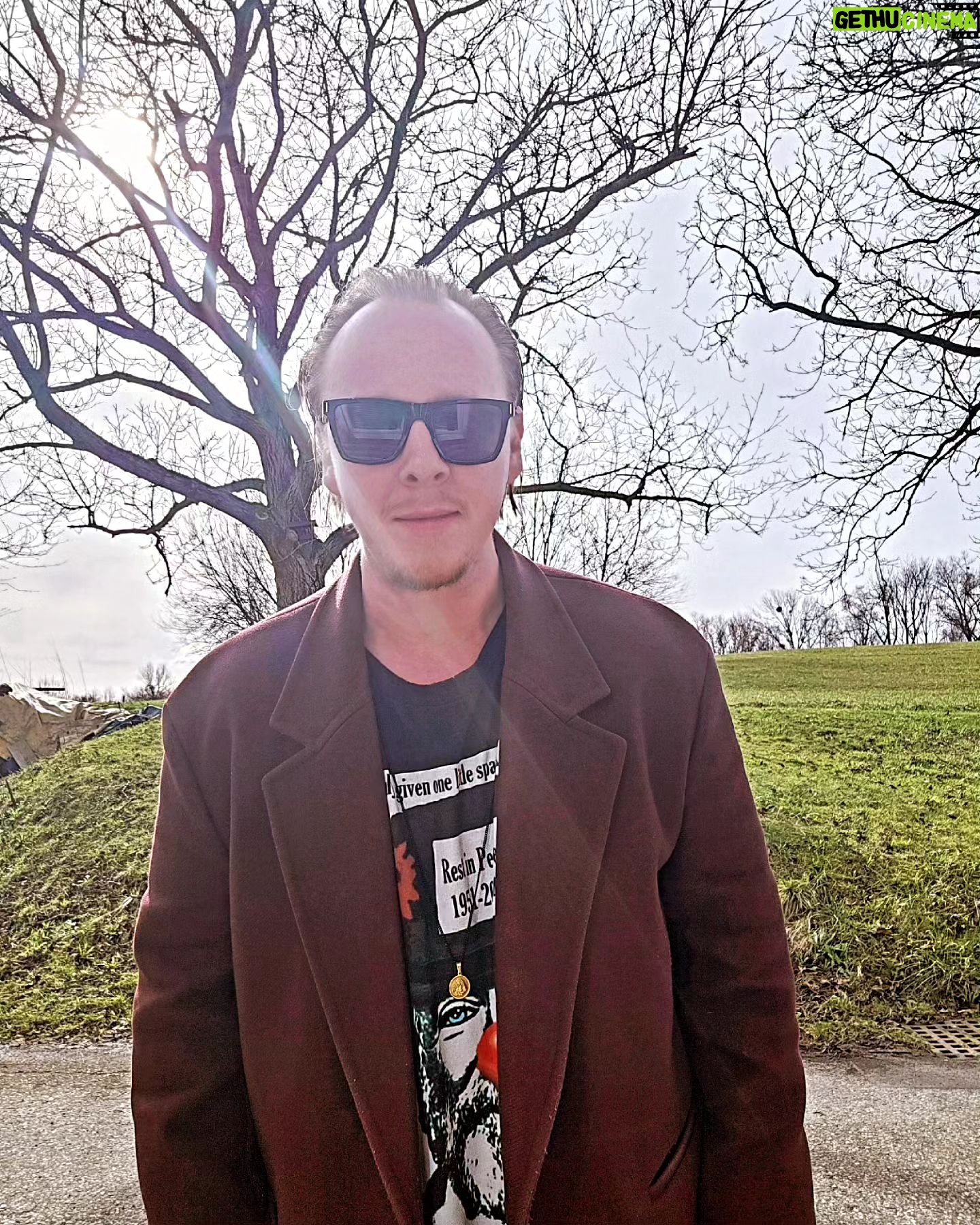 Štěpán Kozub - 7K Likes - Hezkou neděli vám všem ✌️
#freetime #home #relax #nature #actor #nowork