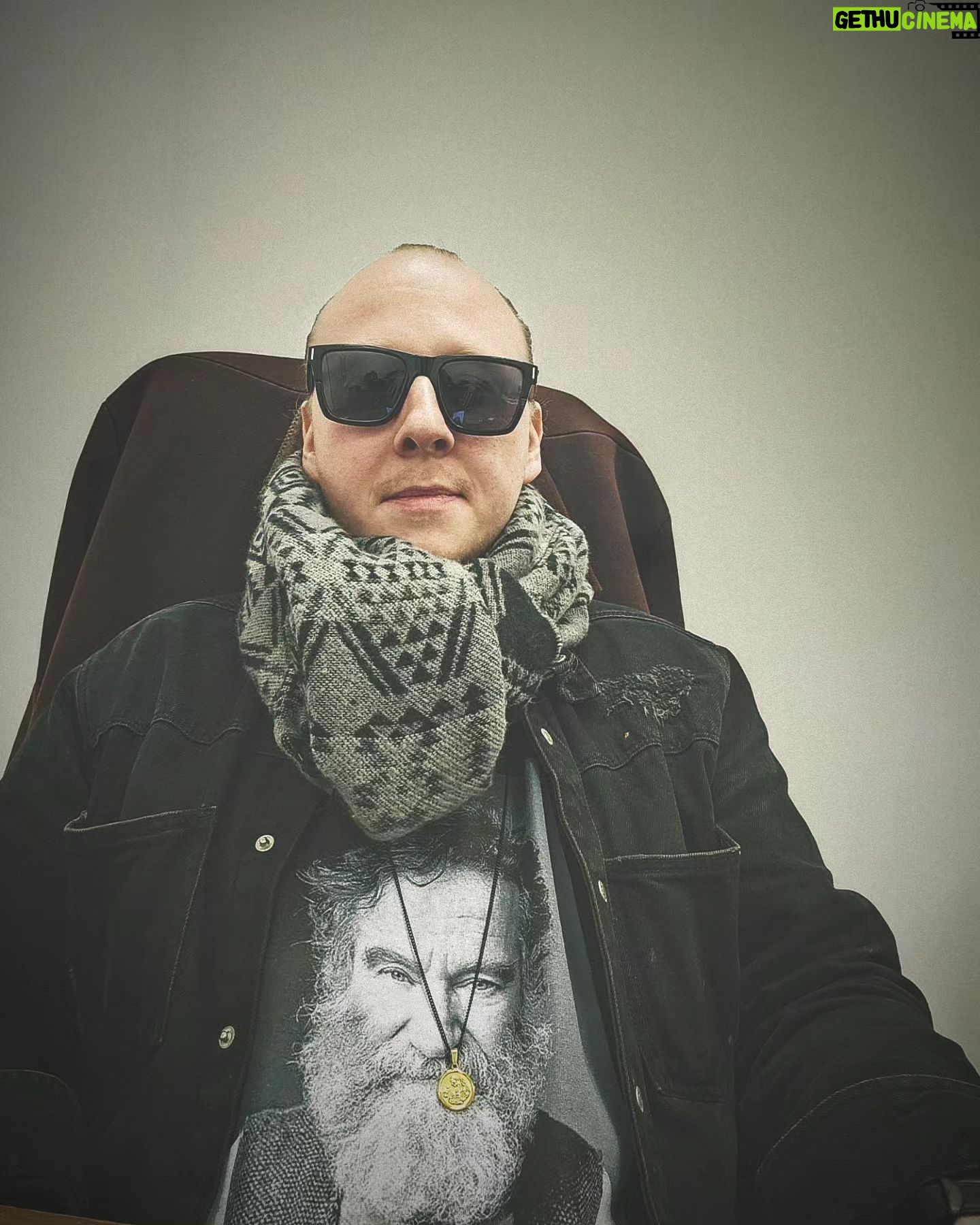 Štěpán Kozub - 4.4K Likes - Bum Bum!
@bumbumcomedy