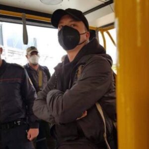 Stepan Putilo Instagram - ⚡️ЛУКАШИСТЫ ЗАХВАТИЛИ САМОЛЁТ, НА БОРТУ КОТОРОГО НАХОДИЛСЯ РОМАН ПРОТАСЕВИЧ
⠀
На борту рейса, который летел из Афин в Вильнюс, был наш экс-главред Роман Протасевич!  В Беларуси ему грозит смертная казнь. Лукашисты захватили самолёт, чтобы арестовать Протасевича.
⠀
Роман обещал вернуться в Беларусь, когда узурпатор отправится в Гаагу. Теперь его ход.