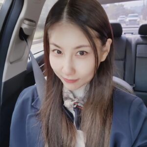 Stephanie Kim Instagram - 까꿍🩷