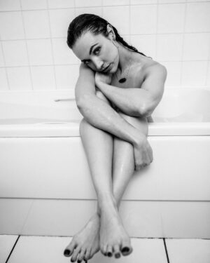 Stephanie Tripp Instagram - Another from the @milkmjolk shoot.
....
📷: @stewartbywater
....
#milkbath #oatmilk #bathtime #art #artist #artproject #wethair #blackandwhitephotography #blackandwhite #feet #waternymph #waterbaby #photoshoot #vegan #model #actor