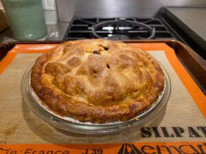 Stephen Colbert Instagram - Thanksgiving prep: Test pie. Apple and dried cherry.