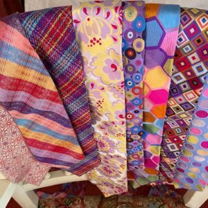 Stephen Fry Instagram - A sweetshop of lickable, likeable candy pink ties, all from one maker today … and that maker is Duchamp. Despite the French name the company originated in Suffolk, a county best known for having the good fortune to border Norfolk. Founded in 1989 by Mitchell Jacobs, an ex-buyer for the Mayfair fashion boutique, Browns, Duchamp is headquartered in London where it has established a fine reputation for colourful (as you can see) men’s clothing and accessories. I wore more Duchamp shirts and ties than any other make in my 13 years hosting the BBC programme QI.

The company was named after the French artist Marcel Duchamp because, according  to Jacobs: "Duchamp turned everyday objects into art and I turned everyday icons of men's fashion into wearable art". Duchamp initially specialised in cufflinks and branched in 1992 into ties, and then clothing (shirts, trousers, blazers) in 2011. “There is a nod to chess, musical ideas and gentlemen’s games throughout the product” proclaims the @duchamplondon website. Marcel Duchamp was a keen (and very good) chess player as well as a painter and sculptor.

I have gathered my pinkest and perkiest Duchamps for this midsummer posting, I have many others in more subdued colours, but this selection seemed most suitable for the summer solstice.

For Pic 2 (swipe left) I finally got my hands on the Kandinsky Fox and Chave tie that I so raved about on Thursday. Isn’t it tasty though? I’m grateful for those who told me that before @foxandchave was bought by Jemima Haddock it had been founded by none other than Samantha Fox and Chas & Dave, the latter two fusing their name into Chave. I have strong reasons to believe that my leg was being pulled.

Enjoy the longest day (or shortest, depending on which side of the equator you dress) …