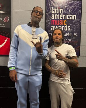 Stephen Jackson Instagram - @atsfight and @atsboxing pulled up to the #DavisMartin fight with @_stak5_ 🥊

ICYMI: Last week, All the Smoke Productions announced the launch of All the Smoke Fight. @atsfight is new multi-platform content vertical surrounding combat sports events with premium storytelling, interviews, coverage, and analysis from all corners of the fight game.

More to come. 💨