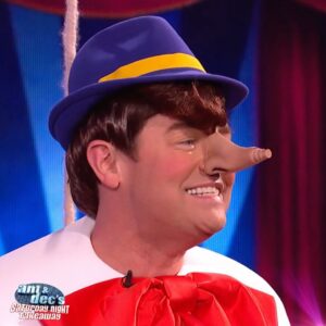 Stephen Mulhern Instagram - I don’t care what anyone says, that was NOT a wooden performance! @itvtakeaway