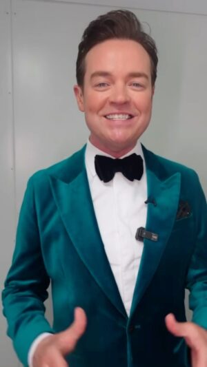 Stephen Mulhern Instagram - Exciting news! Deal or No Deal is coming back and YOU are in with the chance to take on The Banker! If you’d like to take part in the show, applications are open right now at www.dealornodealtv.co.uk or using my the link on my bio. Good luck!