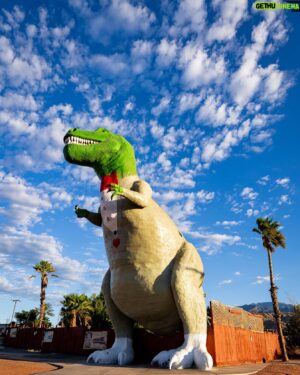 Steve Agee Instagram - Pee-Wee T-Rex - Cabazon, CA
.
.
#trex #tyranosaurusrex #peeweeherman #tribute #a7rv #sonyalpha