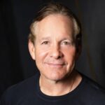 Steve Guttenberg