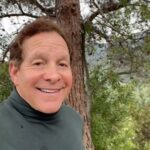 Steve Guttenberg